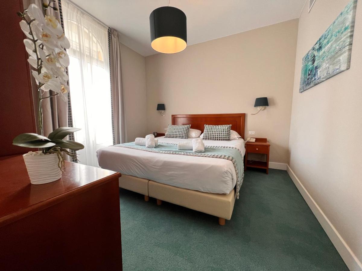 Olympia Hotel 3*